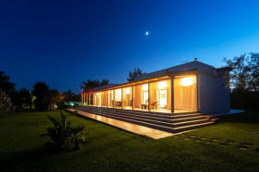 Blue Lagoon Estate, Amarynthos